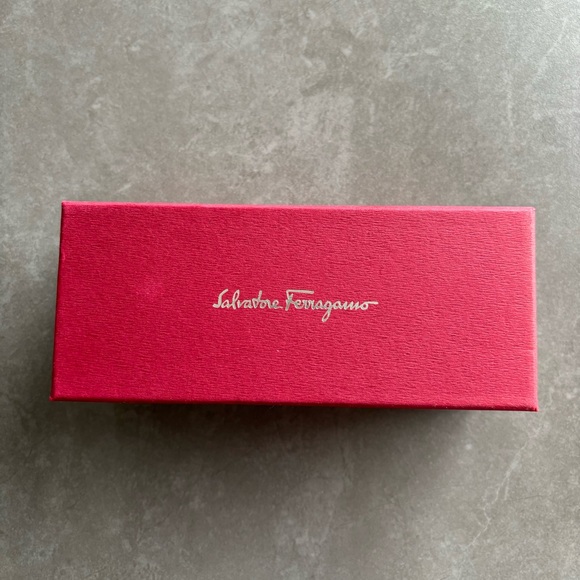 Salvatore Ferragamo Eyeglasses - Sunglasses Gift Box - Picture 2 of 7